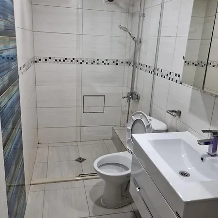 Апартамент Fast Wi-fi, Kitchen, In *